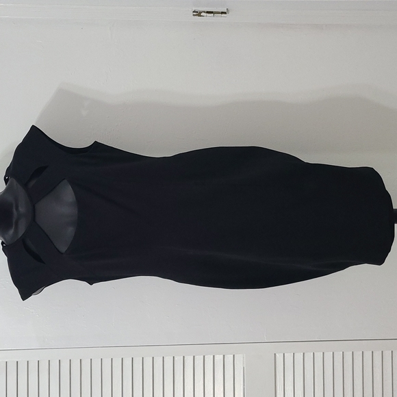 SZ 10 Cache Black Sleeveless Cut-Out Tailored Stretchy Dress - Picture 5 of 16